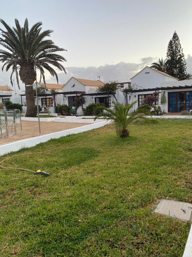Estrella Del Mar 8. 1 Bedroom Villa With Pool And Gardens 300 Metres From The Beach Коральео Экстерьер фото